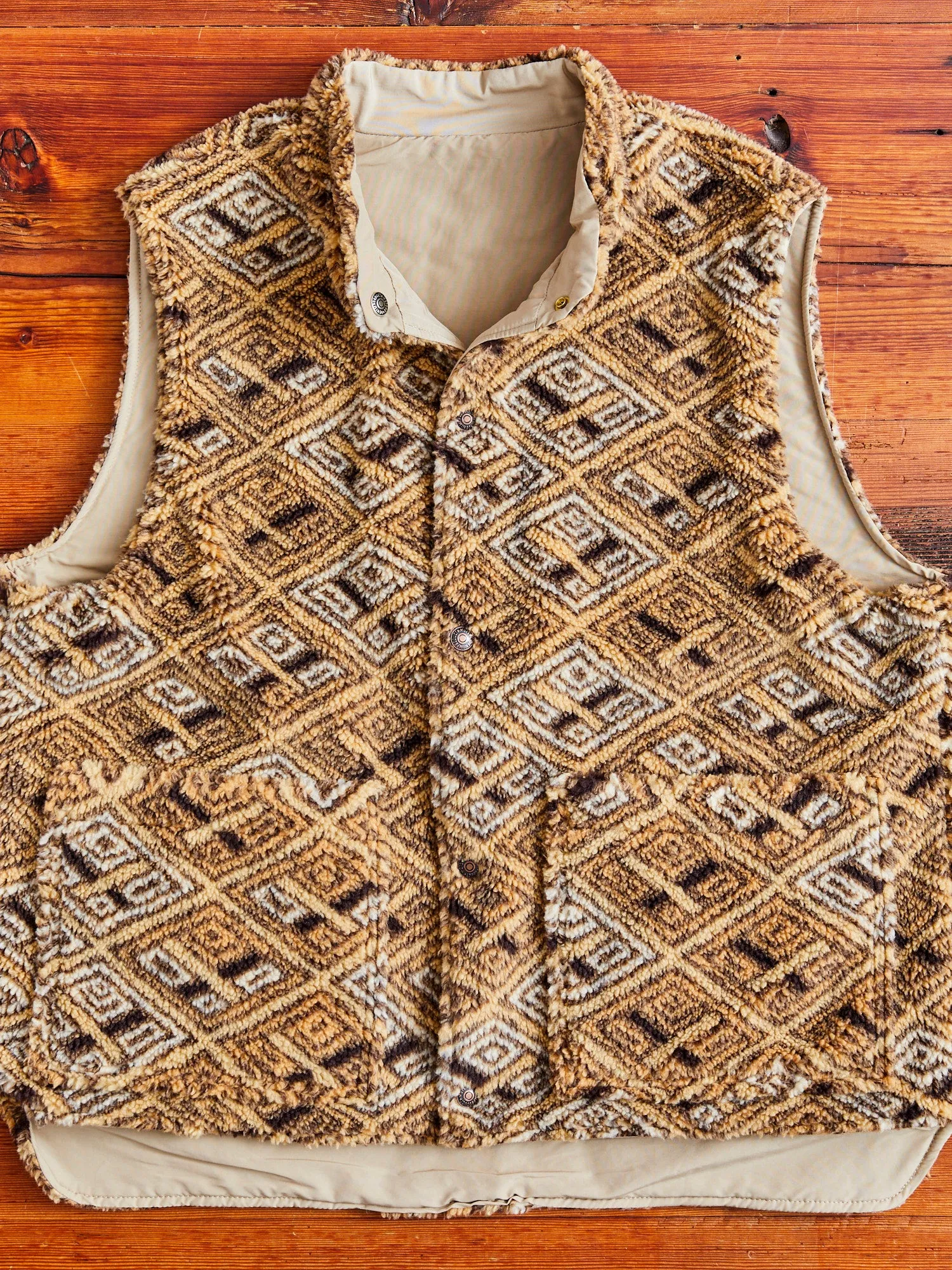 60/40 Cloth Reversible Vest in Beige