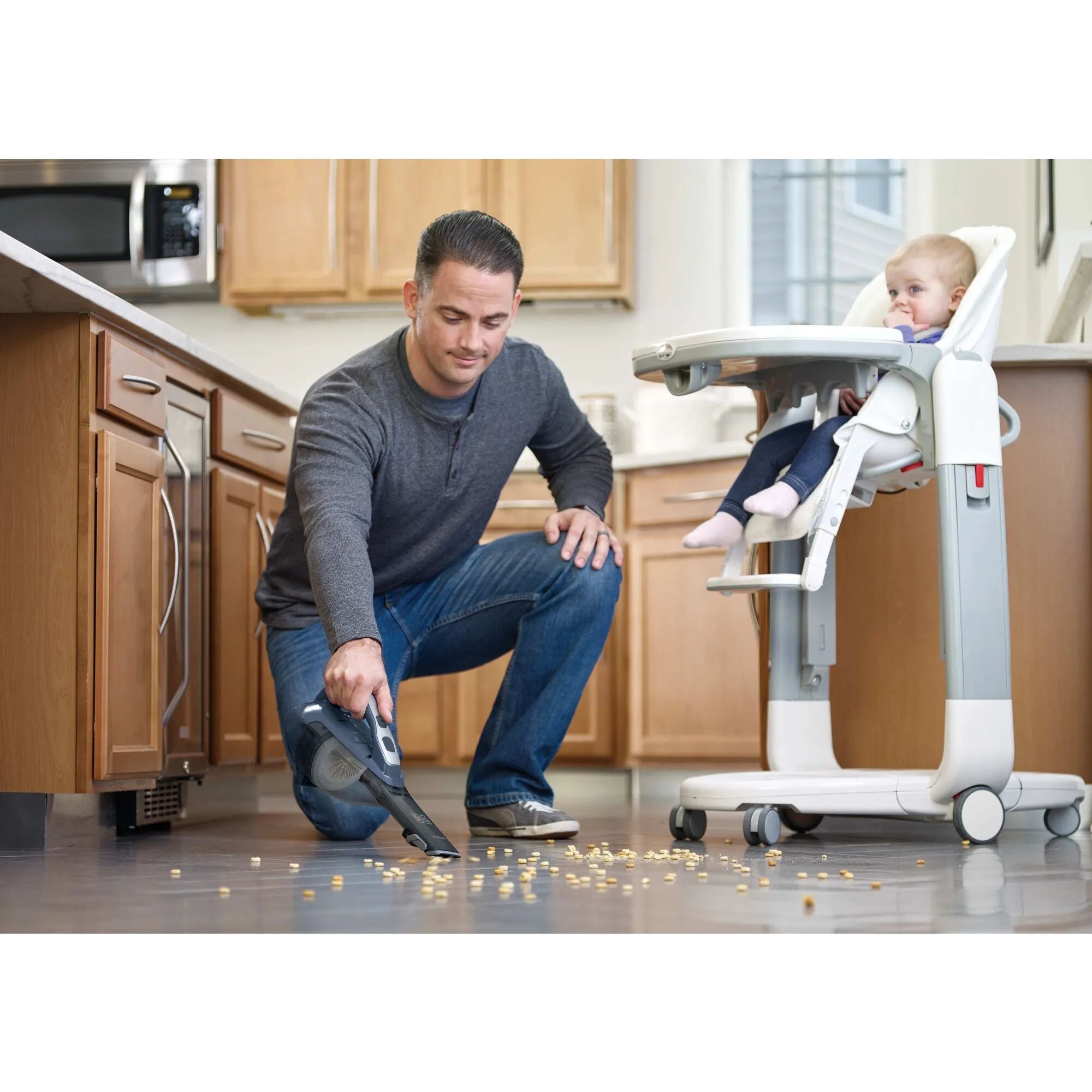 dustbuster® AdvancedClean™ Cordless Hand Vacuum