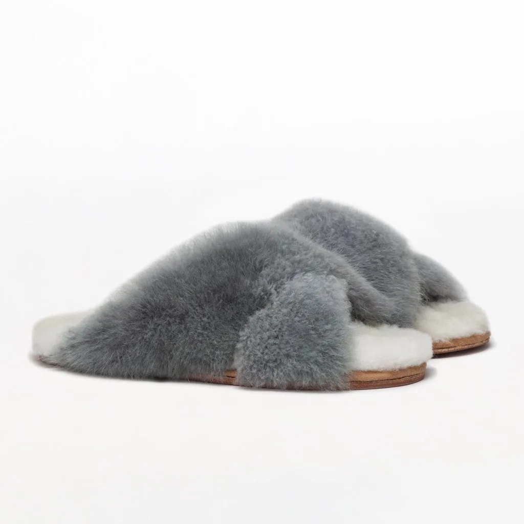 ETHICALLY AND CRUELTY FREE ALPACA FUR SLIPPERS X SLIDER IN GREY/WHITE