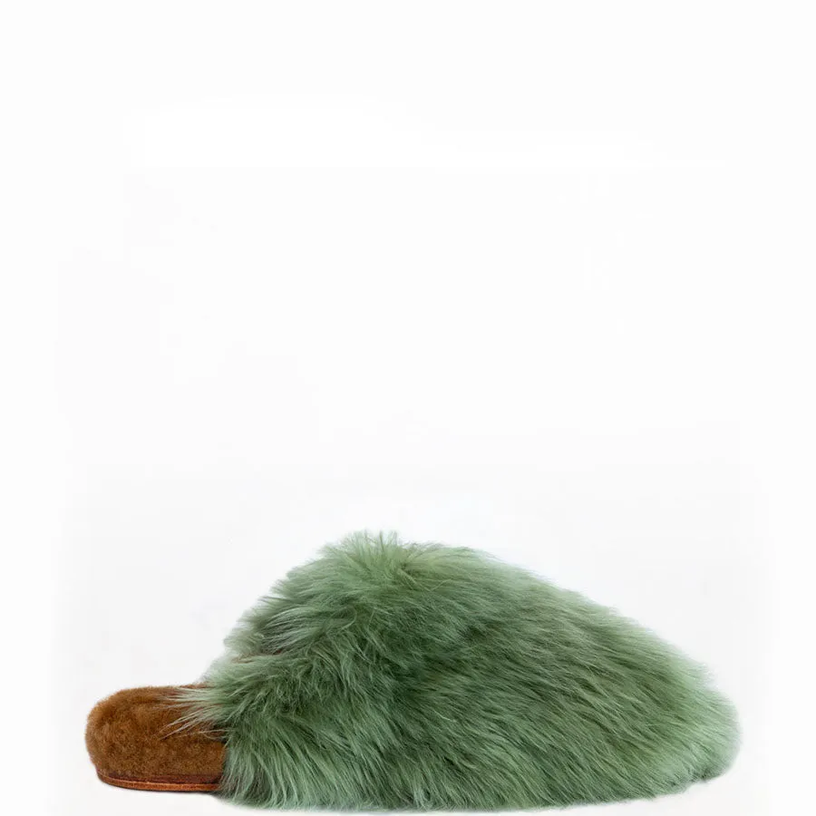 ETHICALLY AND CRUELTY FREE ALPACA SLIPPERS IN PISTACHIO