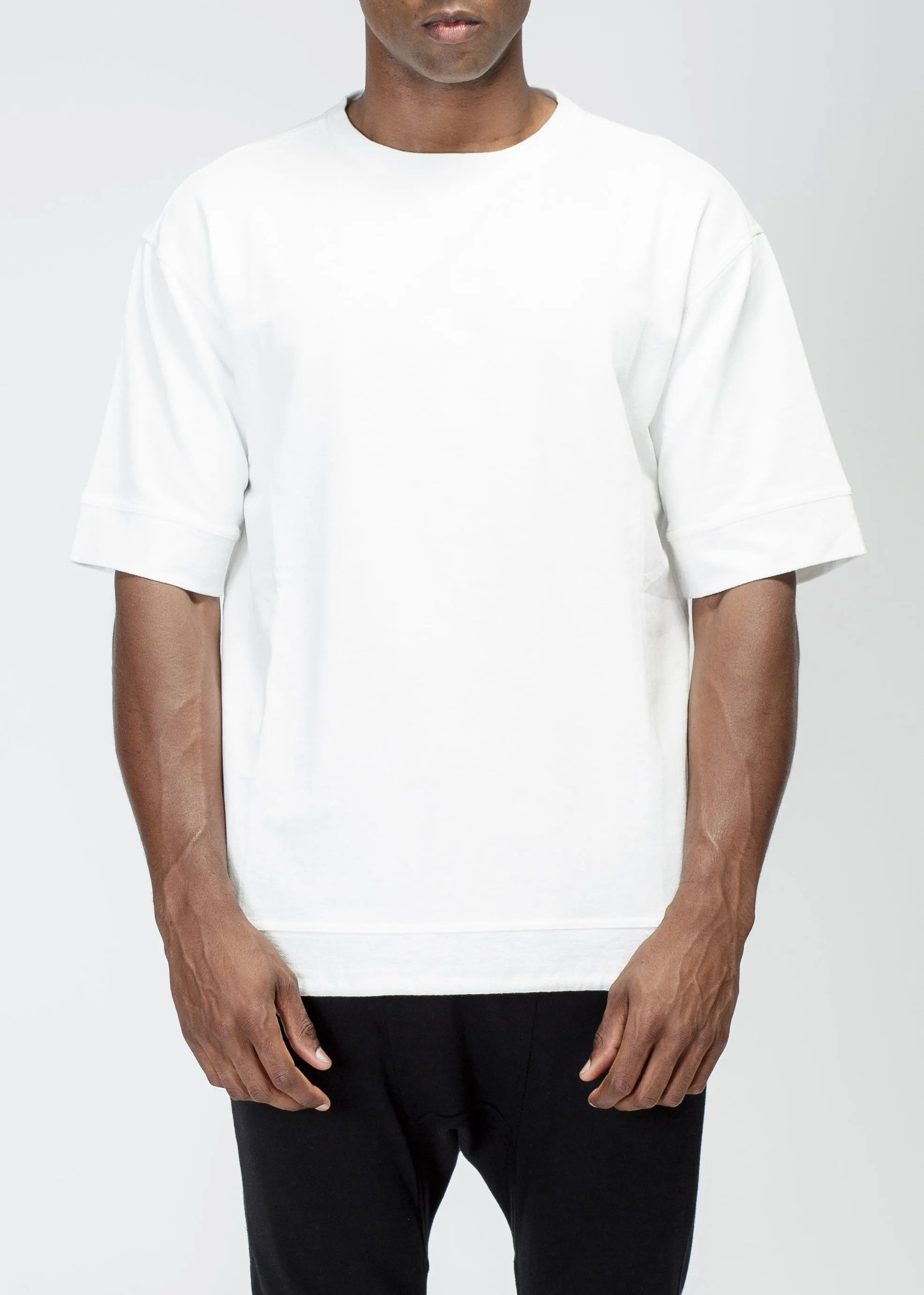 Konus Men's Cut Block Fishtail Tee in White