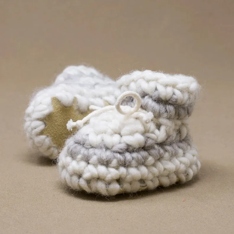 Newborn Padraig Booties (0-3m)